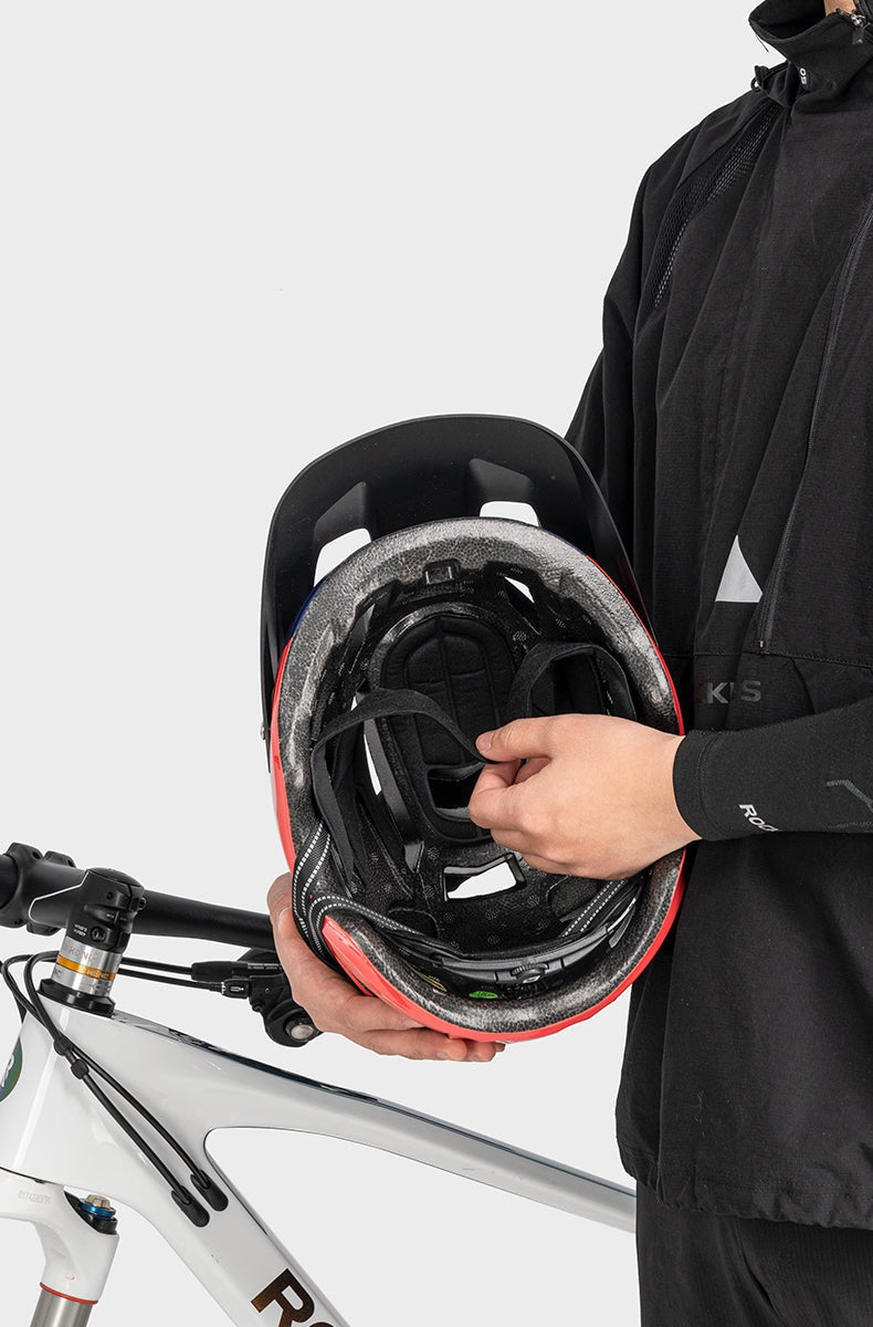 Casque vélo VTT avec support LED arrière Pédale Maurice